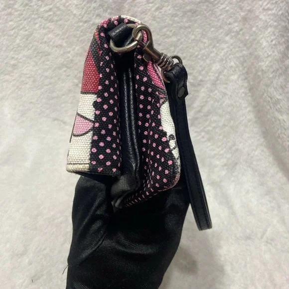 Floral Pink and Black Wristlet Clutch from Roxy - Picture 6 of 15